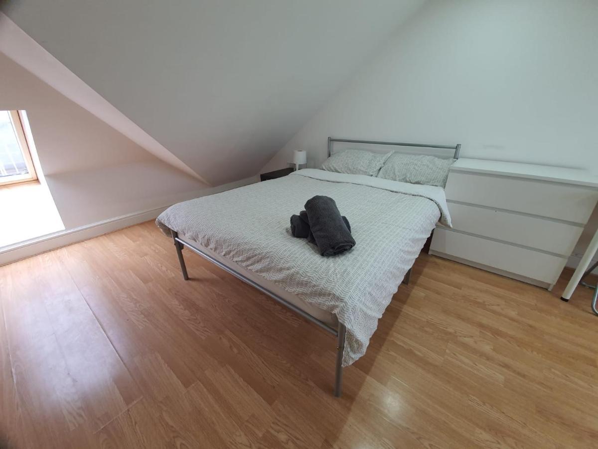 Eastwood Rooms Goodmayes Εξωτερικό φωτογραφία